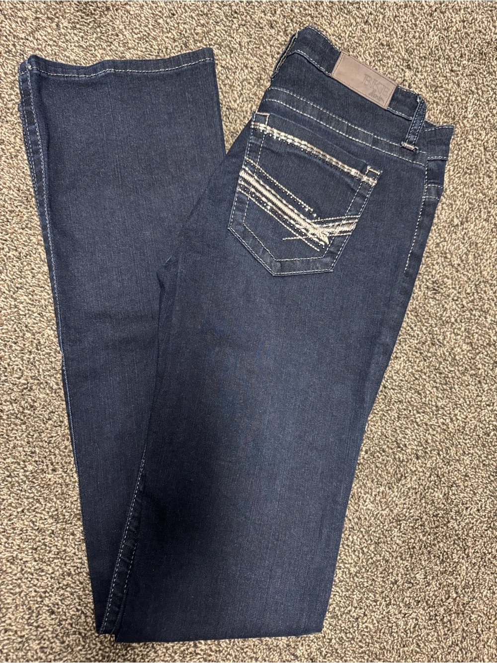 Women’s nwot BKE Payton Jeans Dark Blue 26 XL, never worn